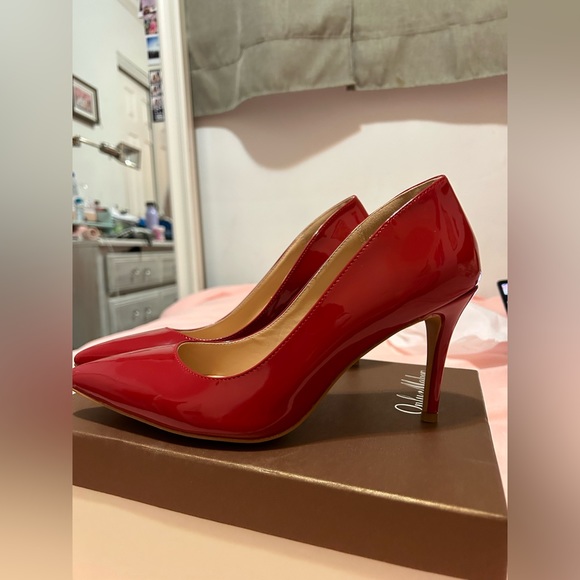 Only Maken Red pointed toe slip on high heel pumps - Picture 3 of 3